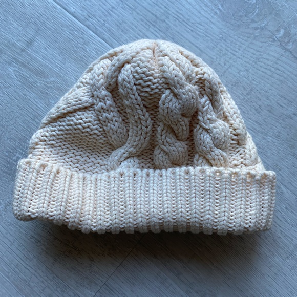 GAP Other - GAP Toddler cable-knit toque